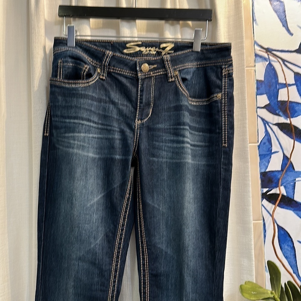 NWOT Women’s Seven7 Dark Wash Boot Cut Jeans Size 10 - Picture 2 of 9